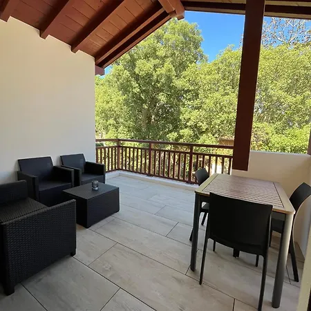 Du Parc Apartman *